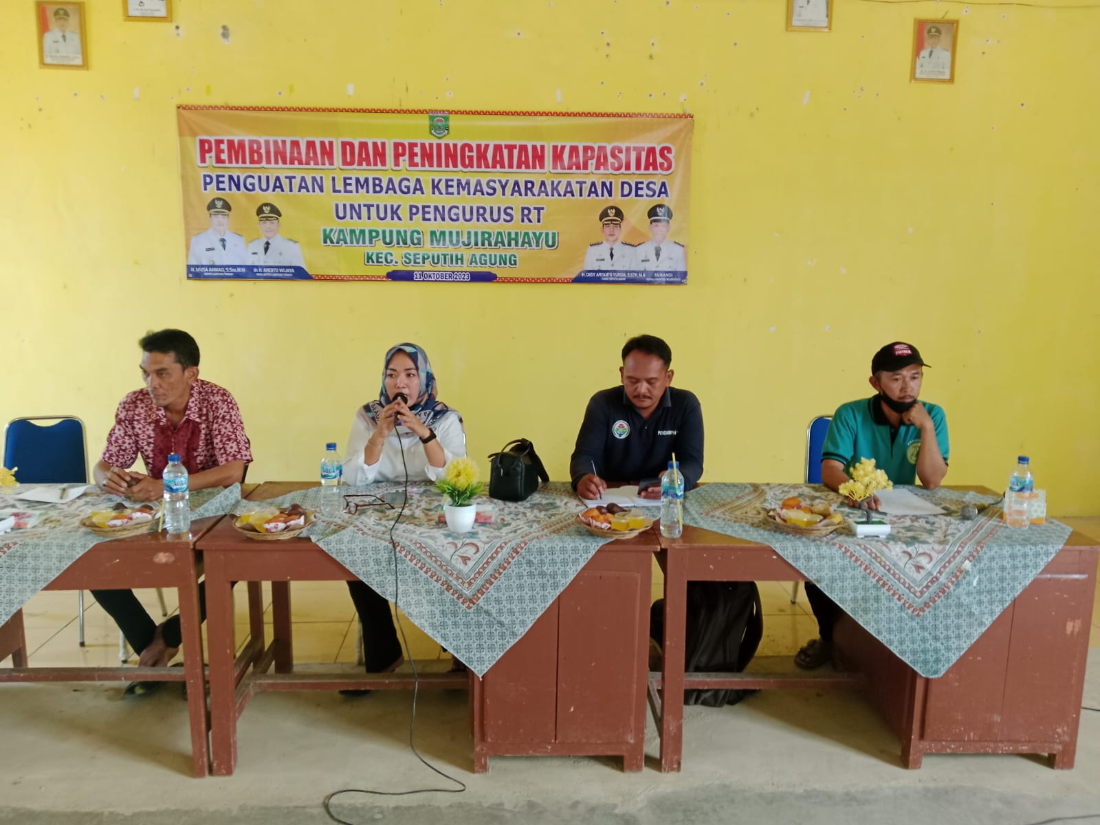 Pembinaan dan Peningkatan Kapasitas Penguatan Lembaga Kemasyarakatan Desa untuk Pengurus RT Kampung Mujirahayu (Rabu, 11 Oktober 2023)